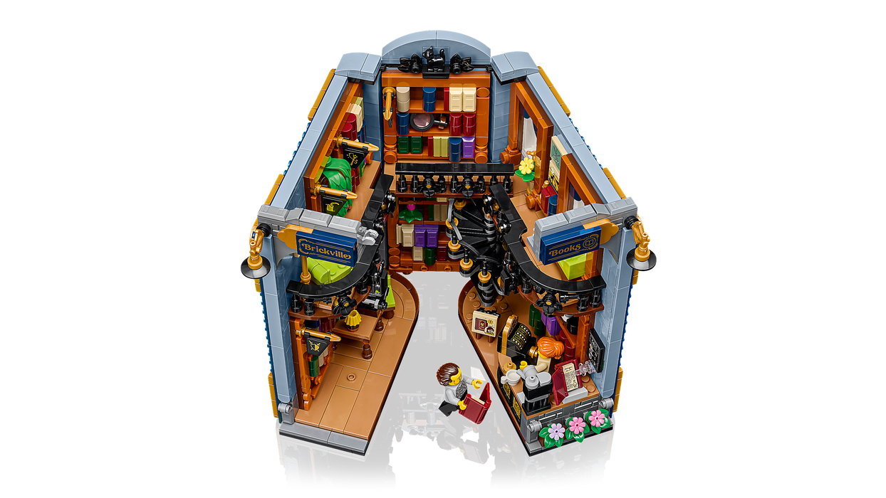 LEGO Icons Bookstore: Book Nook 11379 Building Toy