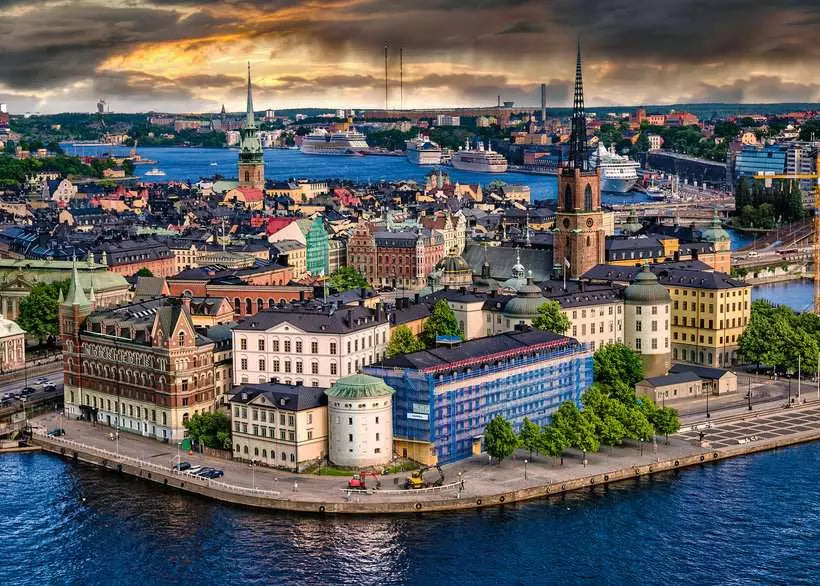 https://ravensburger.cloud/images/produktseiten/820x600/12000114_1.webp