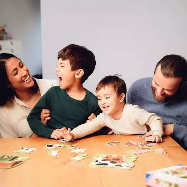 https://ravensburger.cloud/images/produktseiten/600x600/12004001_7.webp