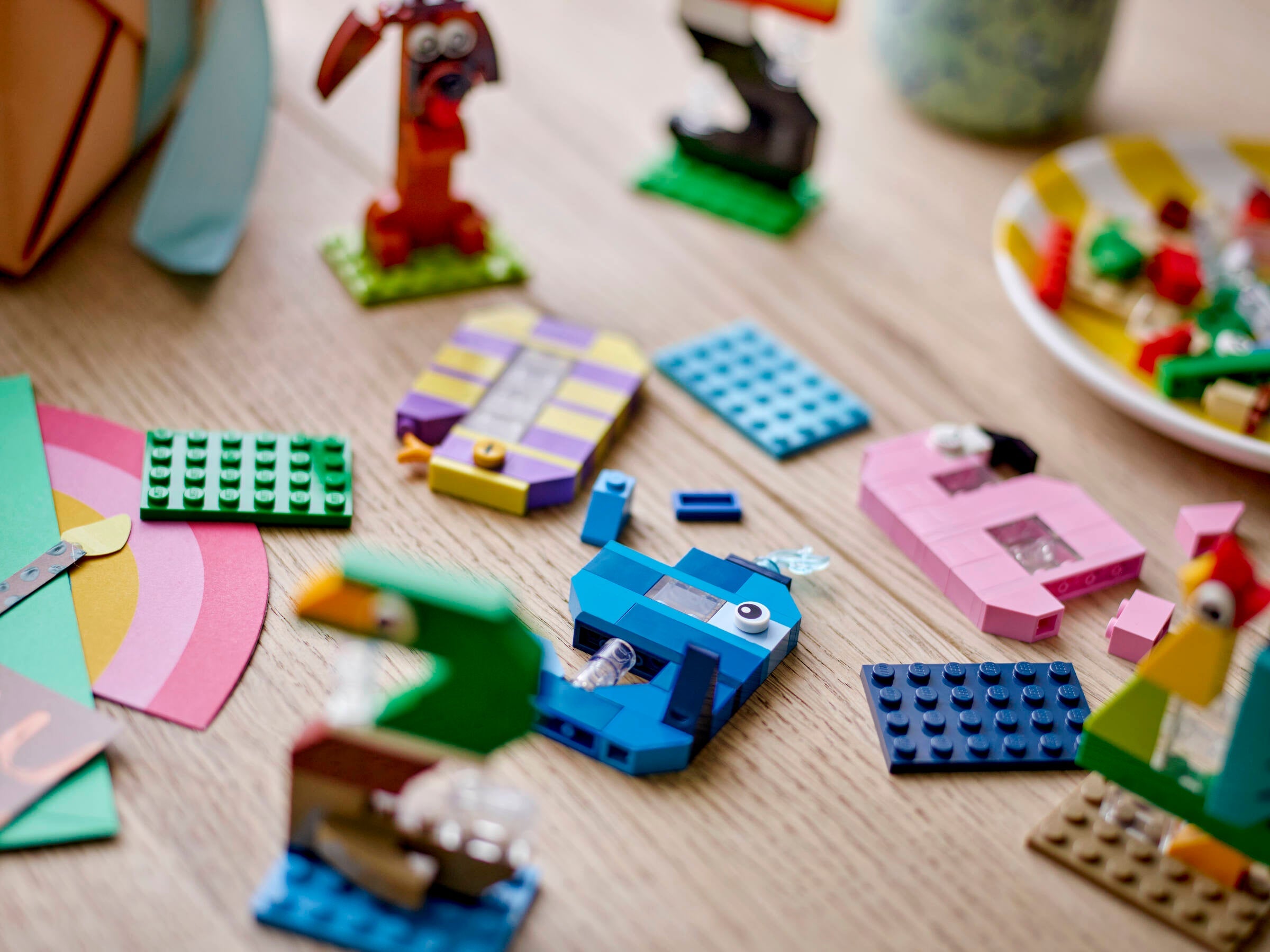https://www.lego.com/cdn/cs/set/assets/blt3a84d858226eb973/40807_Lifestyle_envr_2_en-gb.jpg