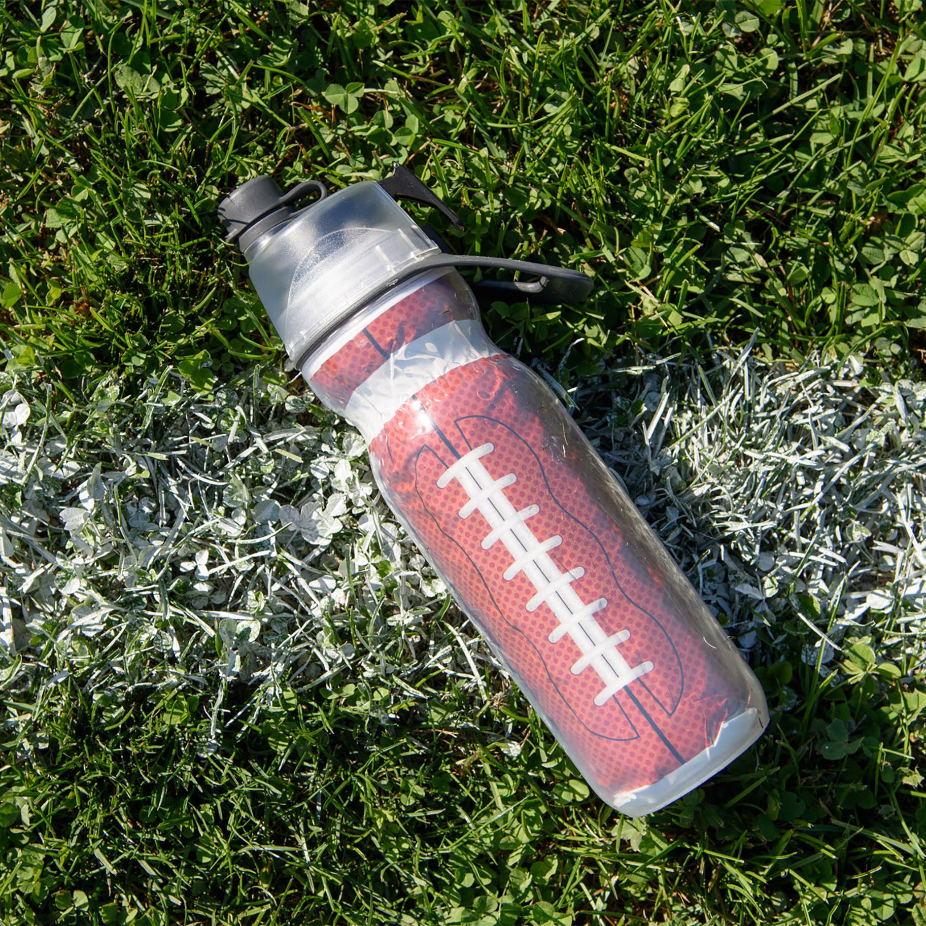 O2COOL Mist 'N Sip 20 oz Bottle Football