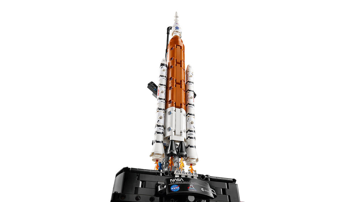 https://www.lego.com/cdn/cs/set/assets/blt6b4f64dff9949636/42221_WEB_PRI_NOBG_en-gb.png