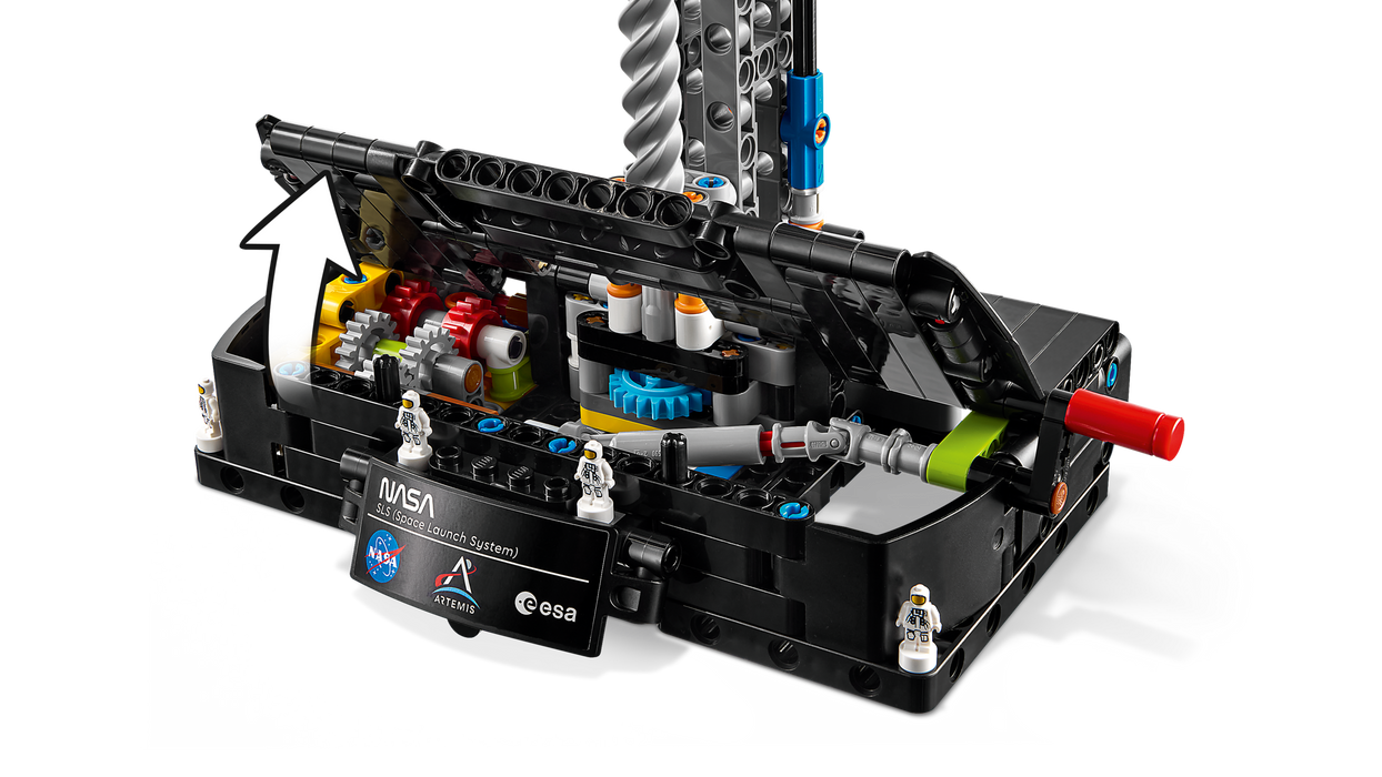 https://www.lego.com/cdn/cs/set/assets/bltc66b3a71fad1e92e/42221_WEB_SEC06_NOBG_en-gb.png