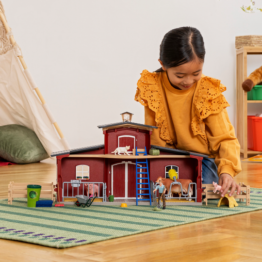 Schleich Red Barn Playset 92 Pieces