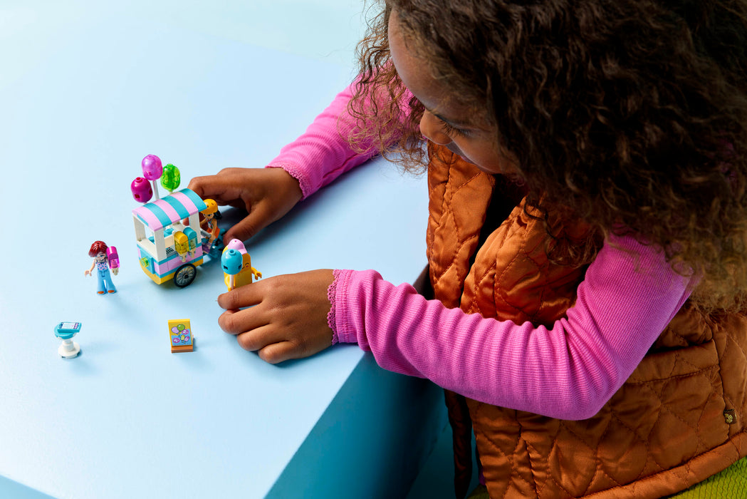 https://www.lego.com/cdn/cs/set/assets/blteededd73beeb1231/42692_Lifestyle_Cons_02_en-gb.jpg