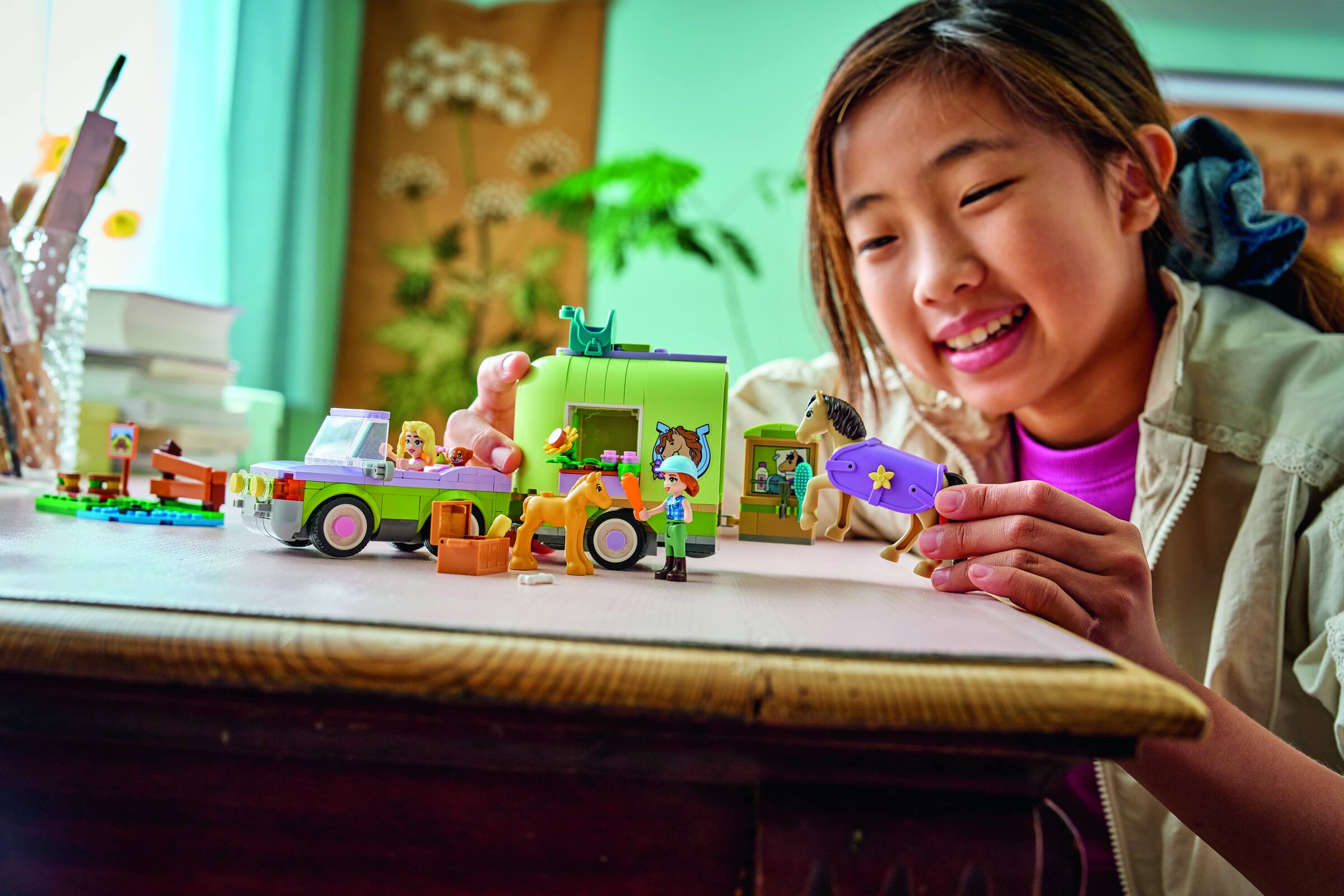 https://www.lego.com/cdn/cs/set/assets/blt1710d52450fc991b/42695_Lifestyle_cons_en-gb.jpg