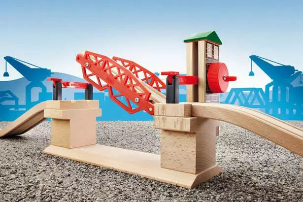 BRIO World Lifting Bridge