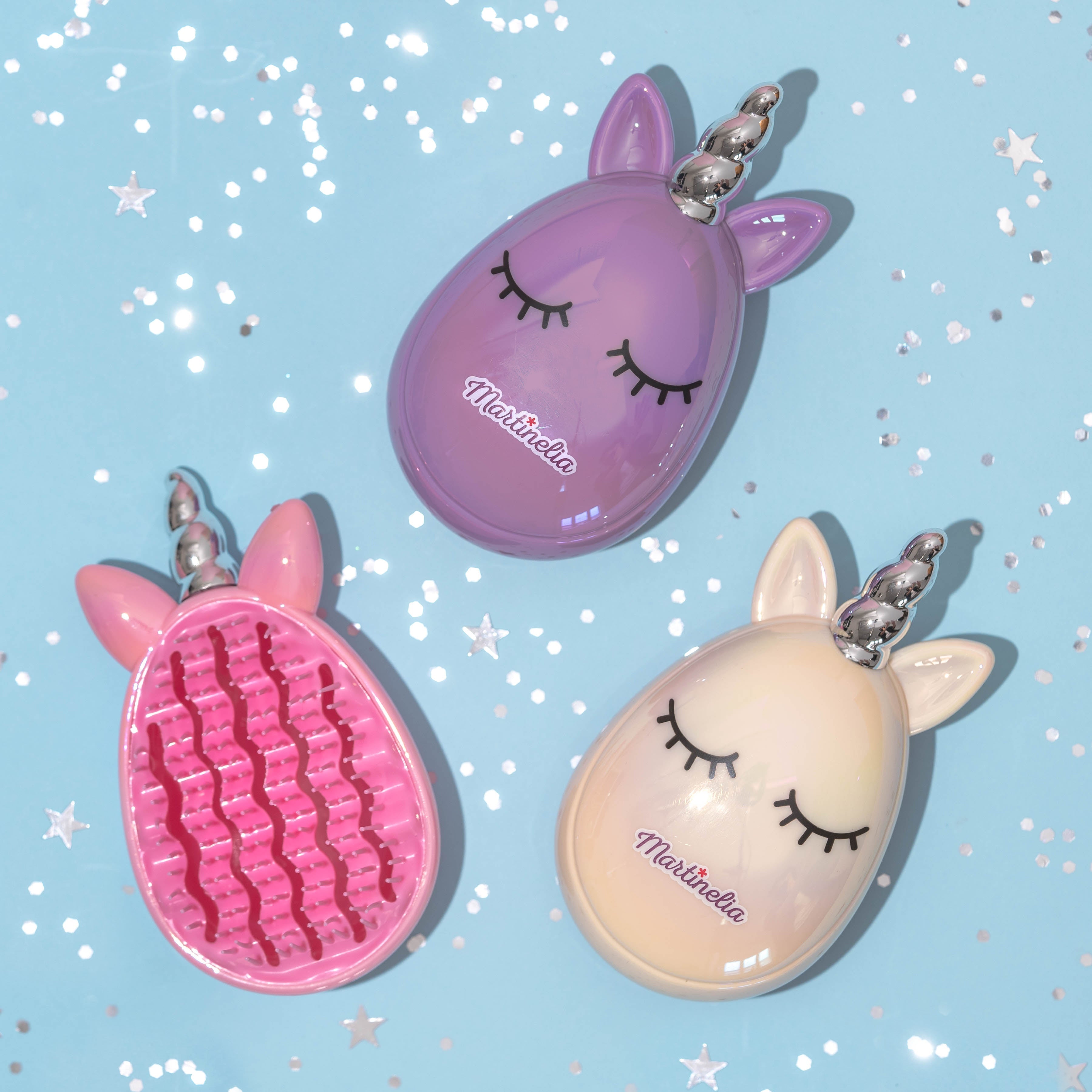https://cdn.shopify.com/s/files/1/0645/6026/7493/files/7344_MartineliaUnicornDetangleHairBrush_2.jpg?v=1758568883