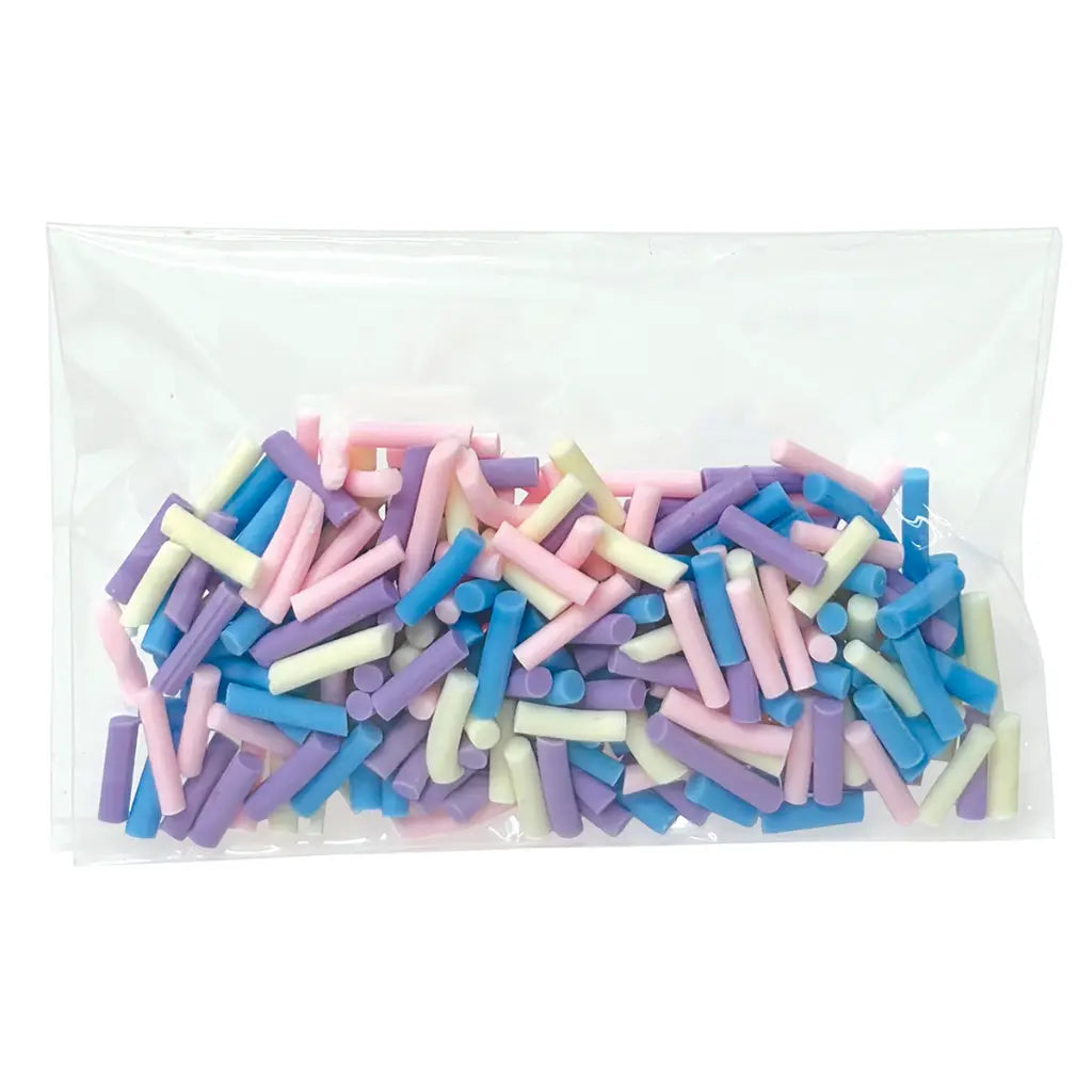https://www.iscream-shop.com/web/image/product.image/15720/image_1024/770-494-MAKE-YOUR-OWN-HEART-CAKES-SPRINKLES-LG.webp?unique=52da51c