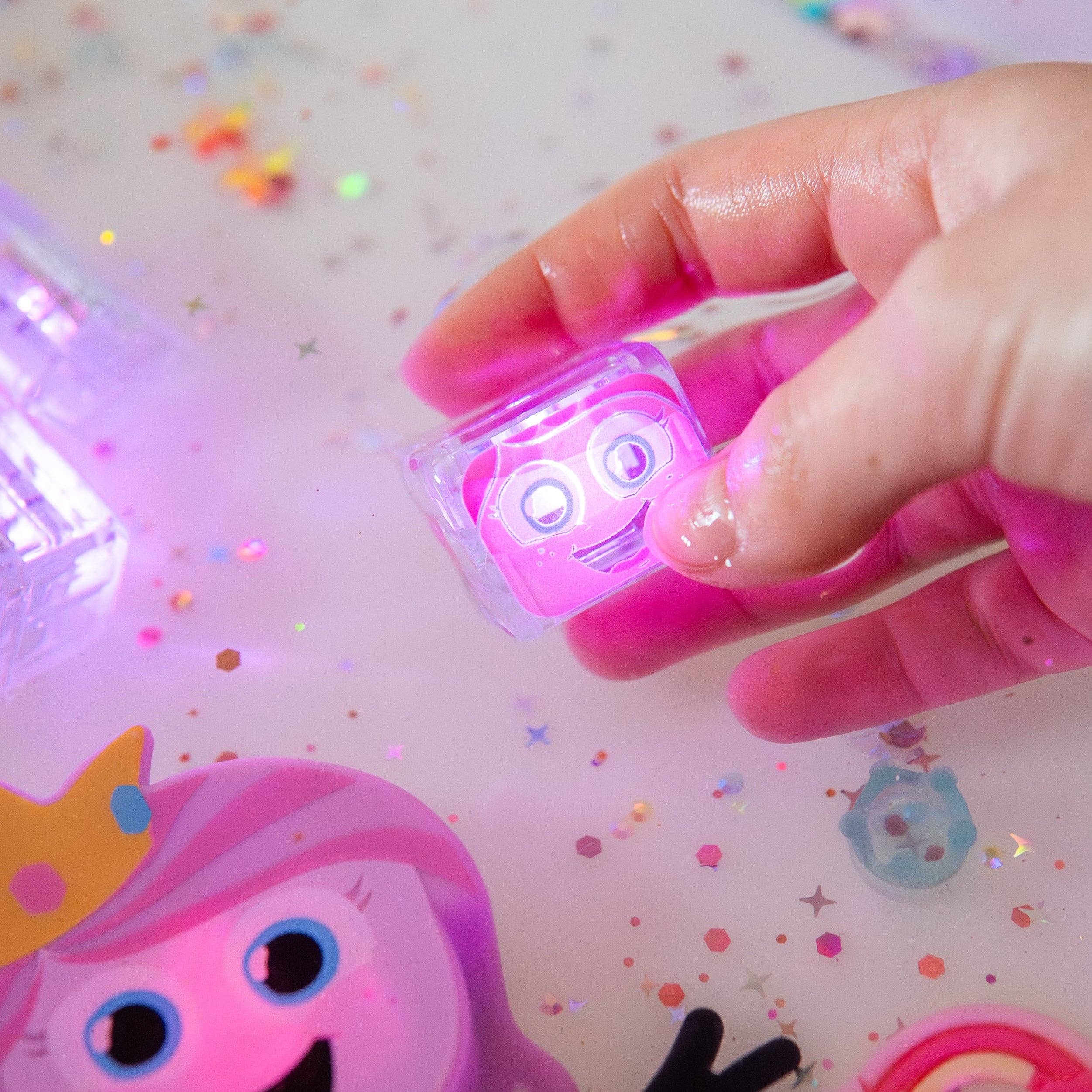Pink Glo Pals Princess  Ida Light Up Cubes - 4 Pack