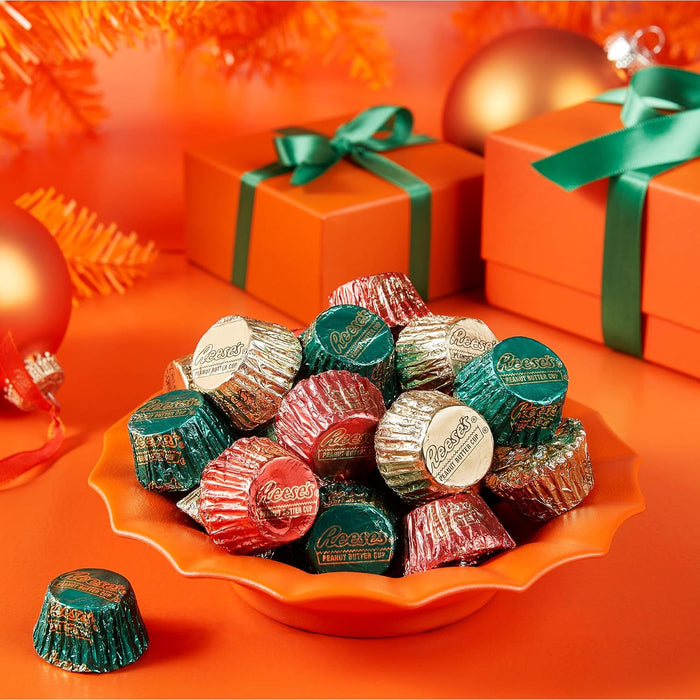 REESE'S Miniatures Peanut Butter Cups Christmas Candy Cane 2.17oz