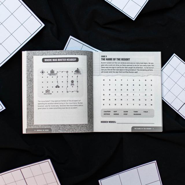 Murdle Jr. Holiday Hijinks! Mystery Puzzle Book