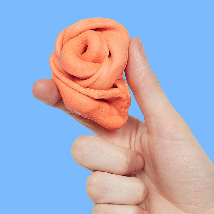 https://cdn.shopify.com/s/files/1/1755/2561/files/BlurClementine_Hand.jpg?v=1771357553