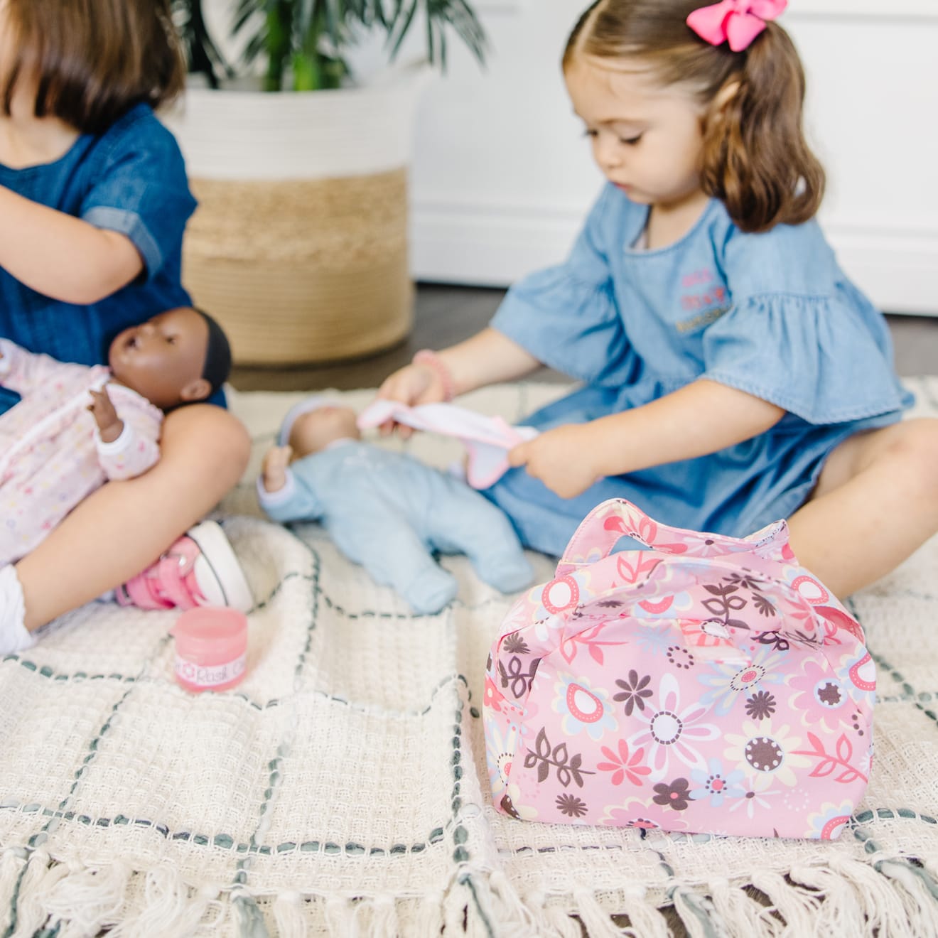Melissa & Doug Mine to Love Diaper Bag Play Set