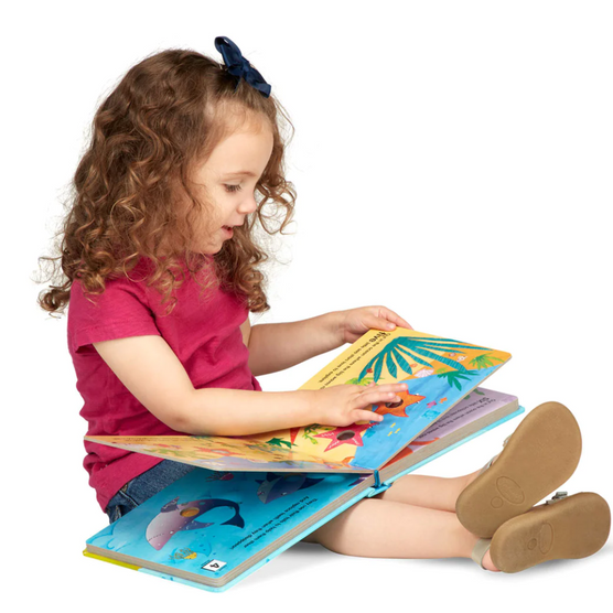 Melissa & Doug Poke-A-Dot: Who's in the Ocean Board Book