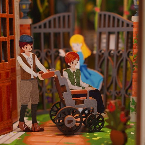 Hands Craft DIY Bookend Puzzle Secret Garden