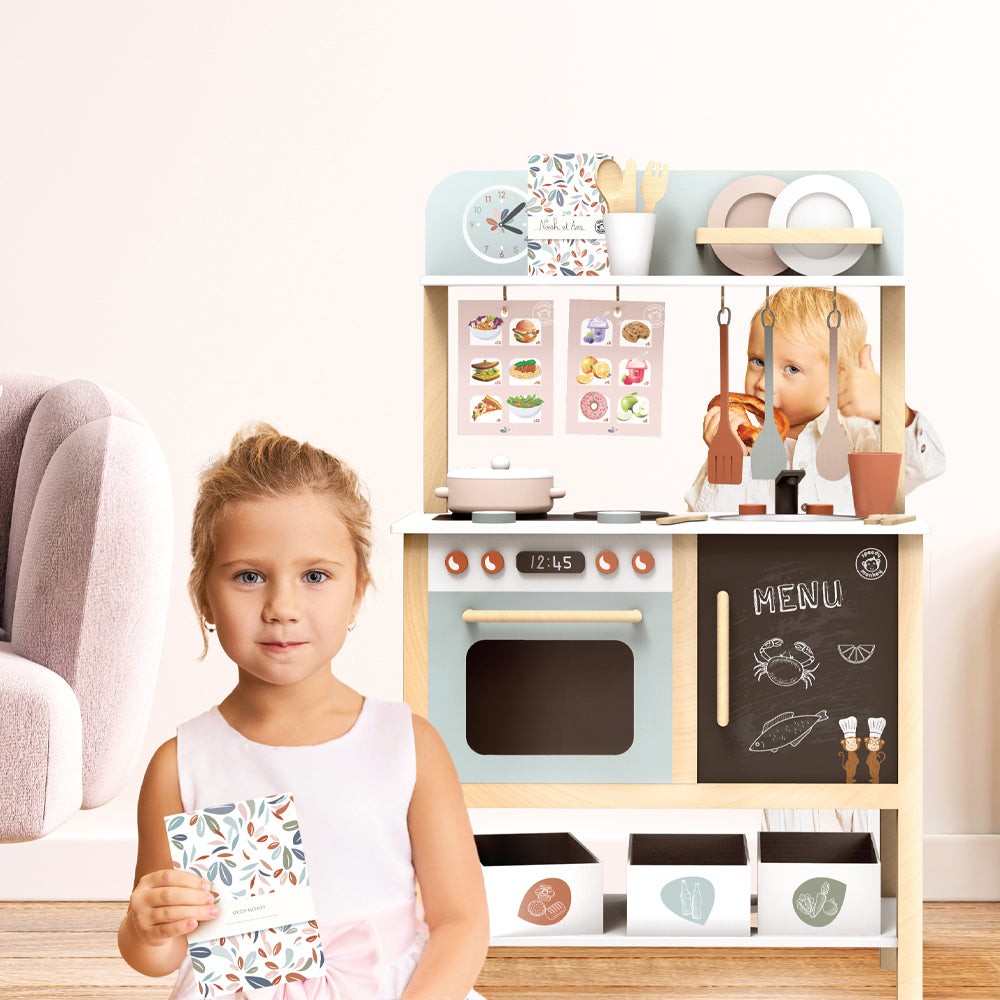 Speedy Monkey Wooden Kitchen Party Set with 20 Accessories