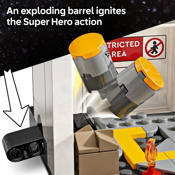 LEGO Marvel Captain America Civil War Action Battle Building Toy with 8 Minifigures & Ant Man 76314