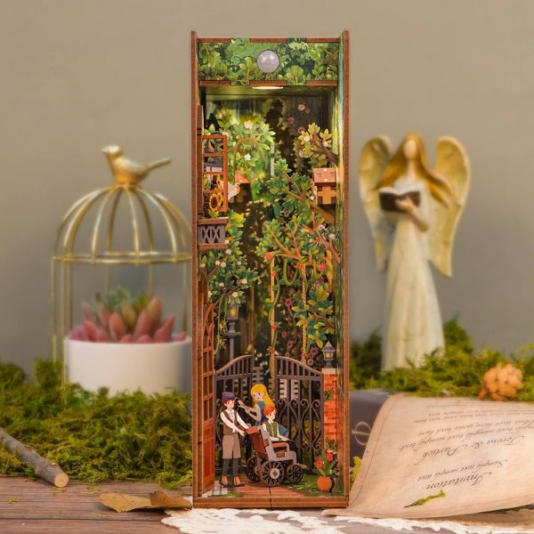 Hands Craft DIY Bookend Puzzle Secret Garden