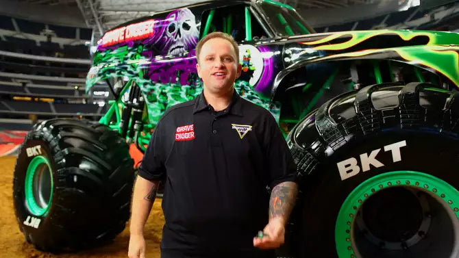 Monster Jam 1:64 Scale Light-Up Single Pack Toy Vehicle