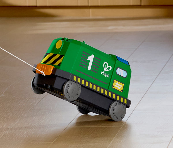 Hape Eco Energy Train Bucket Set train