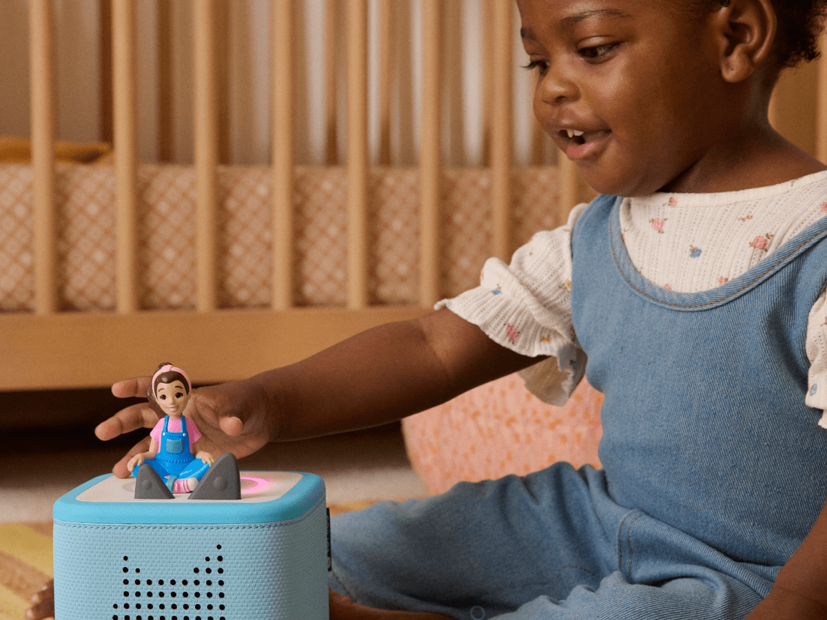 Ms. Rachel Toniebox 2 Sky Blue Starter Set: Screen-Free Interactive Audio Player for Kids