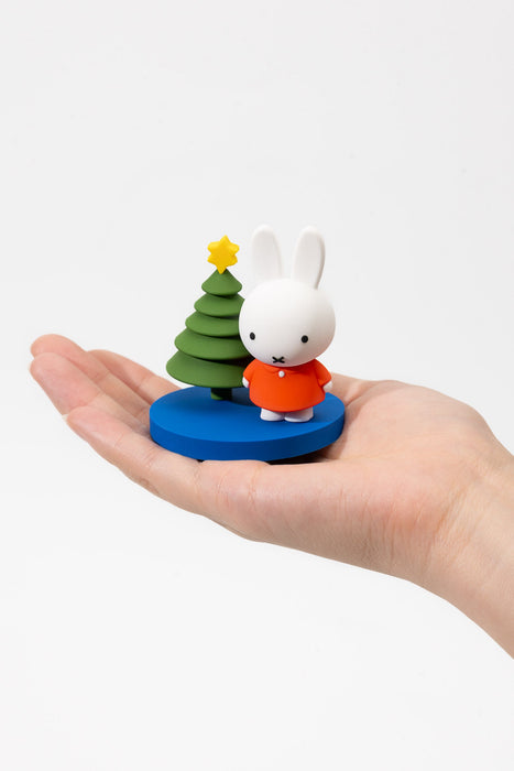 Smoko Miffy in the Snow Blind Box Figure (1 Box)