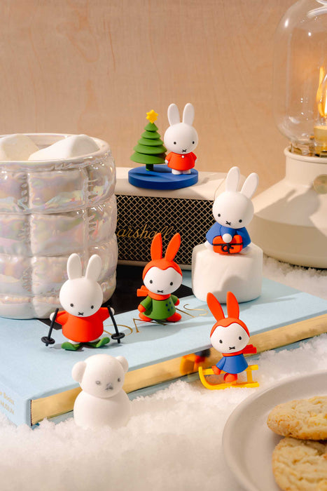 Smoko Miffy in the Snow Blind Box Figure (1 Box)