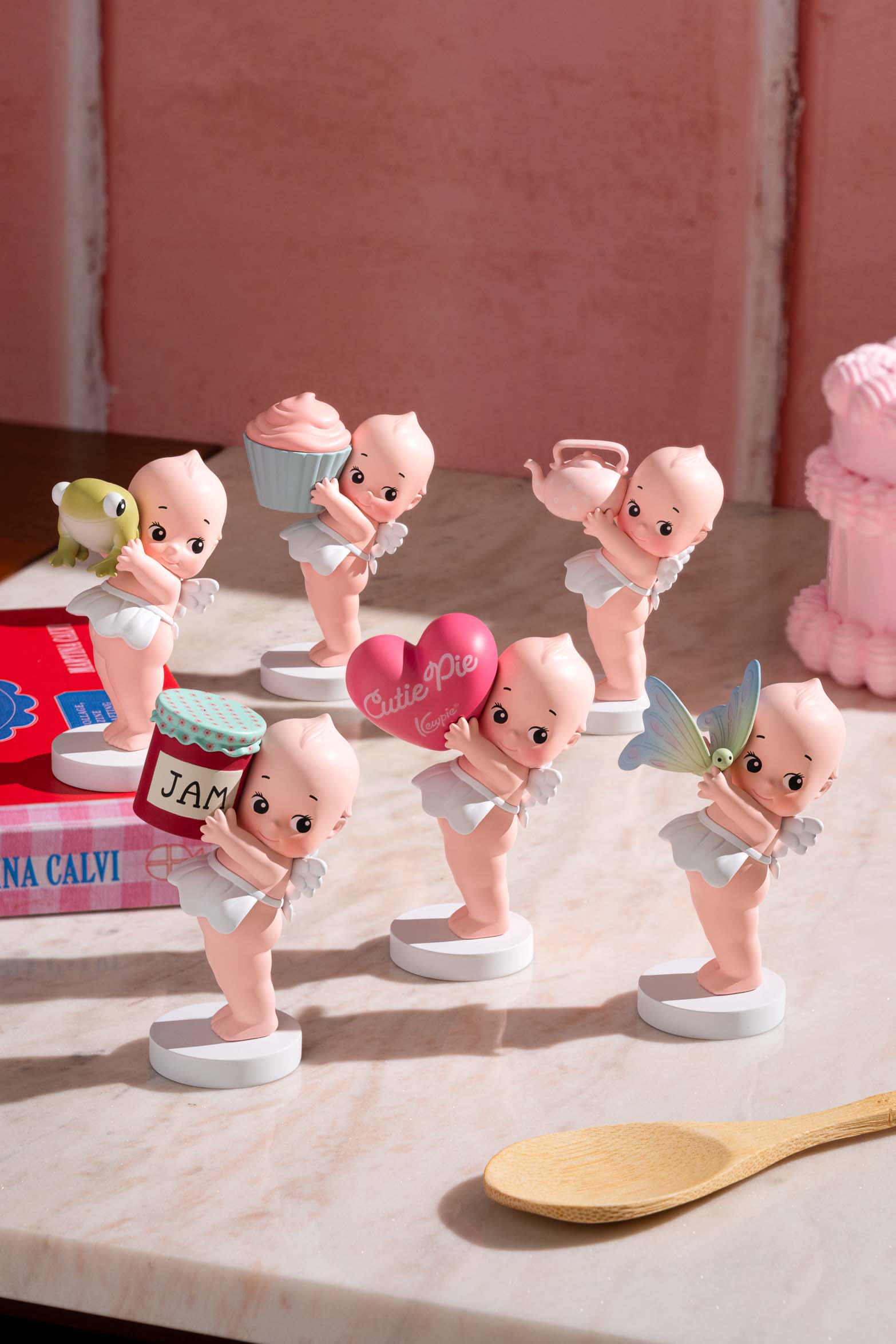 Kewpie Holding Things Blind Box (1 Box)