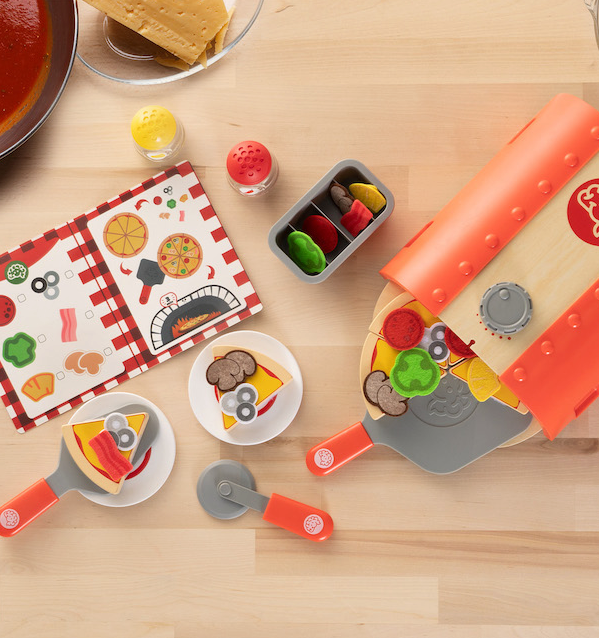 Pretendables Backyard Pizza Oven Set