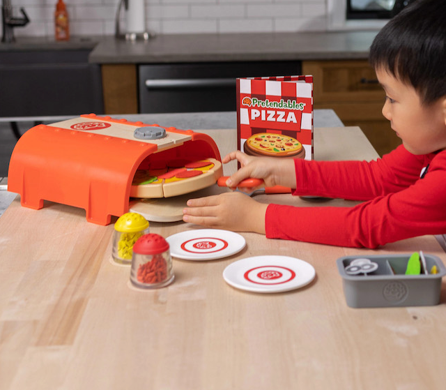 Pretendables Backyard Pizza Oven Set