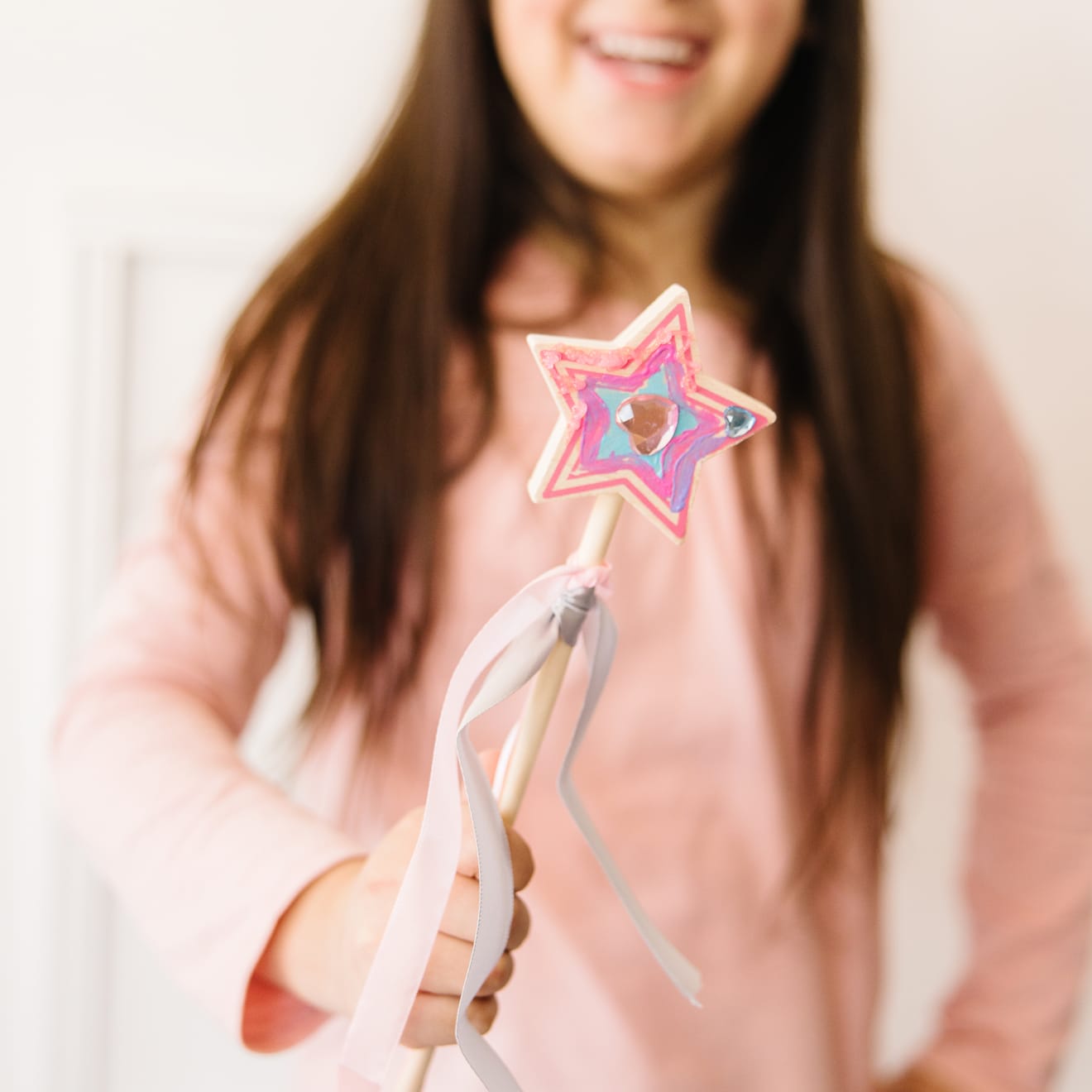 Melissa & Doug Decorate-Your-Own Wooden Princess Wand Craft Kit