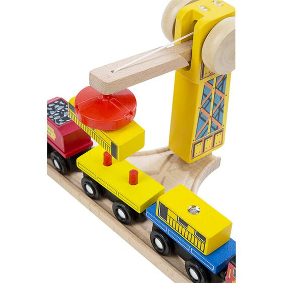 Melissa & Doug Large Train Wooden Railway Set