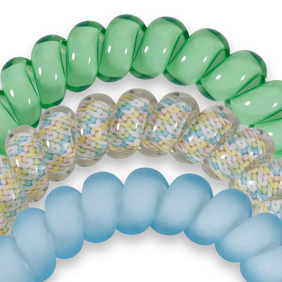 https://cdn.shopify.com/s/files/1/1241/1016/files/a5048e9bon-the-hunt-large-hair-ties-large-799853.webp?v=1742402519