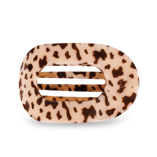 https://cdn.shopify.com/s/files/1/0065/8459/8593/products/blonde-tortoise-large-flat-round-clip-large-hair-clip-730693.png?v=1762200396