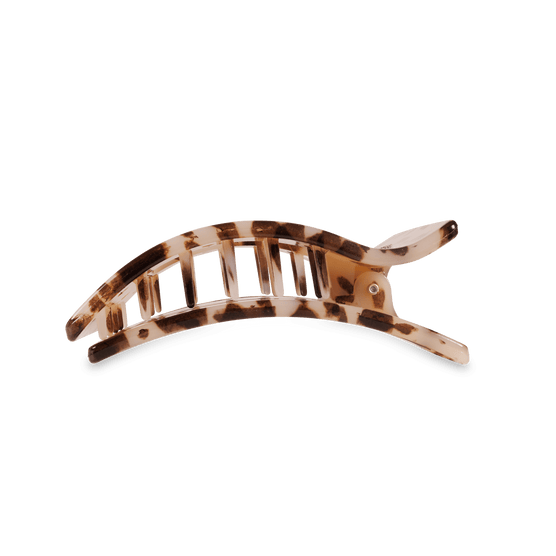 https://cdn.shopify.com/s/files/1/0065/8459/8593/files/blonde-tortoise-medium-flat-rectangle-hair-clip-hair-clips-901774.png?v=1750208352