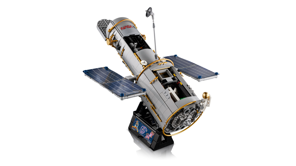 LEGO Icons Hubble Space Telescope Building Kit 1252 Pieces