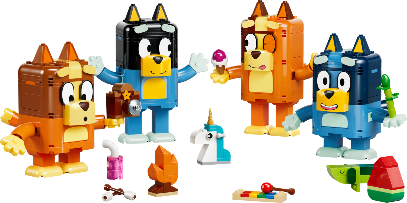 LEGO Brick-Built Bluey Family Set 11217