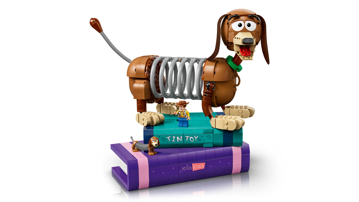 https://www.lego.com/cdn/cs/set/assets/blt0023e351f5d25d99/blt69f537b34c0b5ee2-43301_WEB_SEC03_NOBG.png