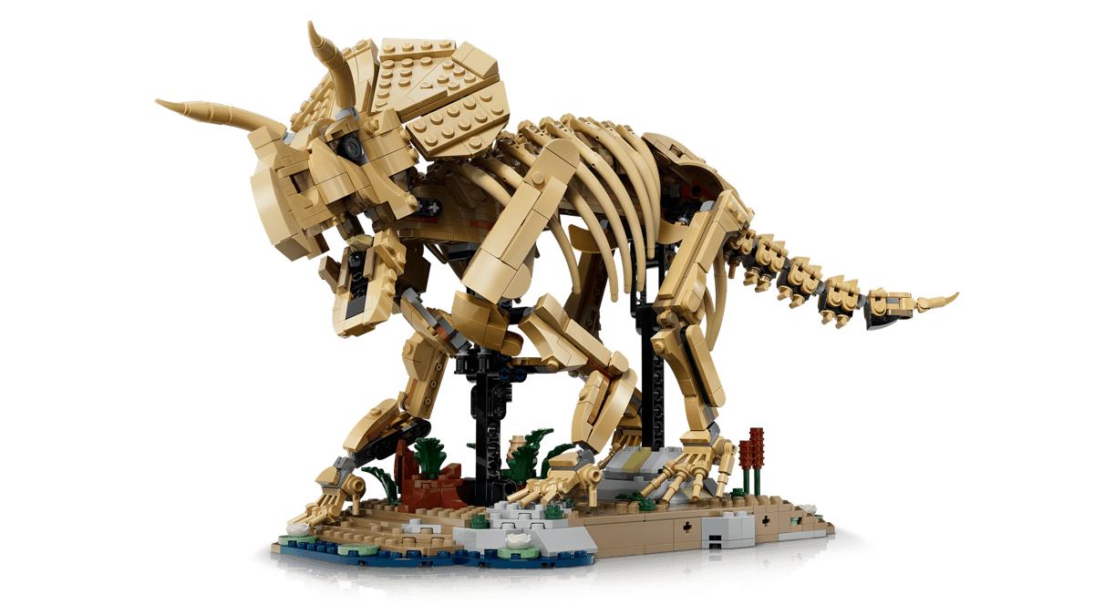LEGO Jurassic World Dinosaur Fossils Triceratops Model Kit 77985