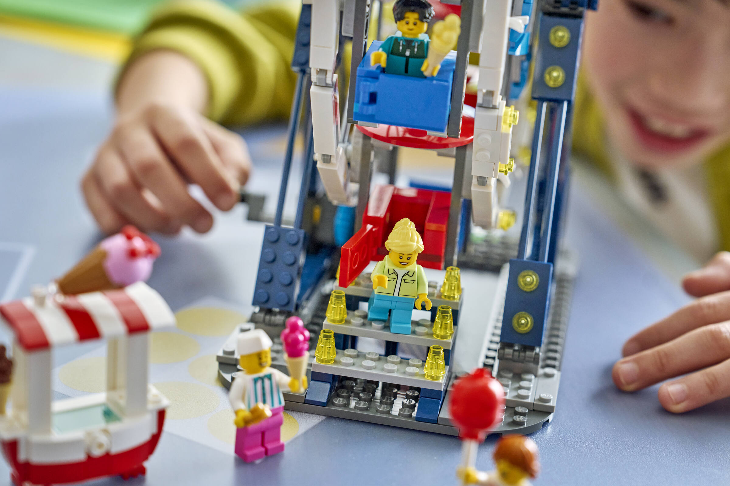 LEGO Iconic Ferris Wheel 31389 Creator 3-in-1 Building Set