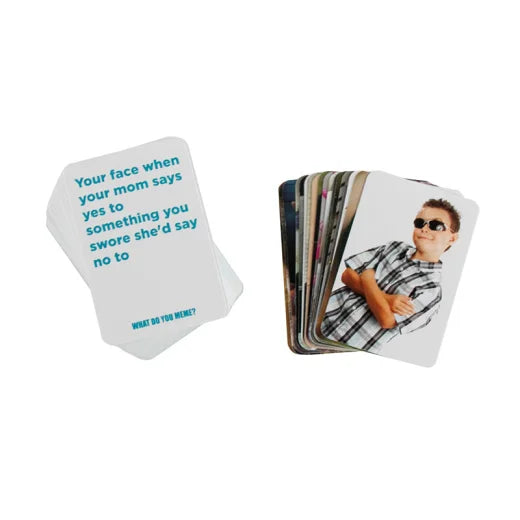 World’s Smallest What Do You Meme? Family Edition Mini Game