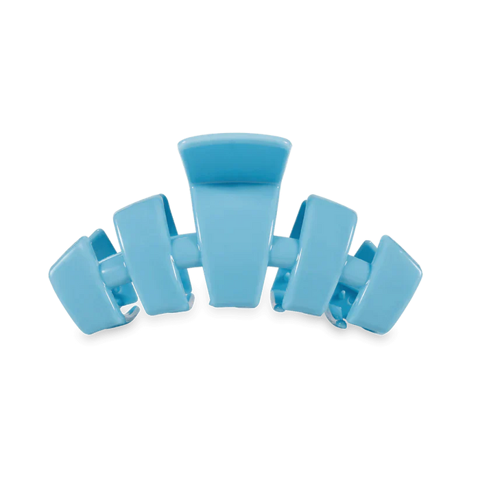 https://cdn.shopify.com/s/files/1/0615/8909/4575/files/classic-summer-sky-medium-hair-clip-7067312.webp?v=1762464056