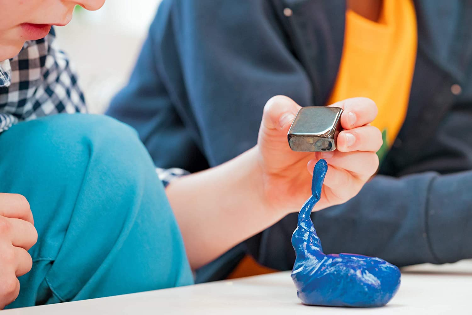 Crazy Aarons Tidal Wave Large