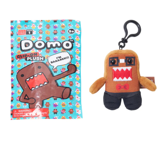 https://cdn.shopify.com/s/files/1/1103/7140/files/domo-4-inch-plush-collectible-clip-blind-bag-license-2-play-blind-box-1631588.png