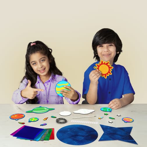 Skillmatics Kids Foil Fun Solar System Craft Kit
