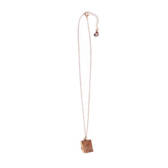 https://cdn.shoplightspeed.com/shops/611380/files/74665497/650x650x2/great-pretenders-boutique-chic-youve-got-mail-lett.jpg