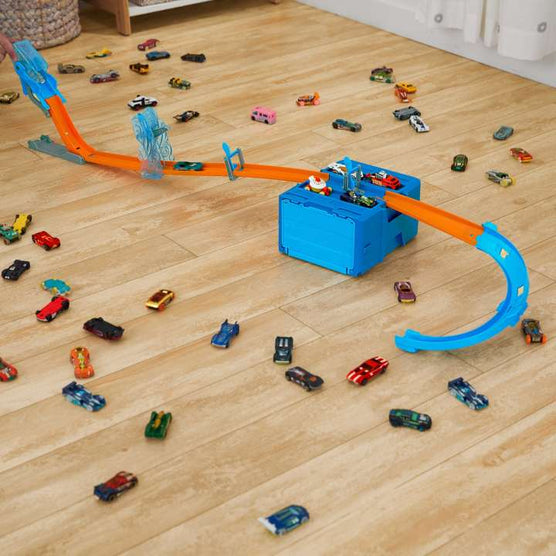 Hot Wheels Track Set, Blue Deluxe Track Builder Pack