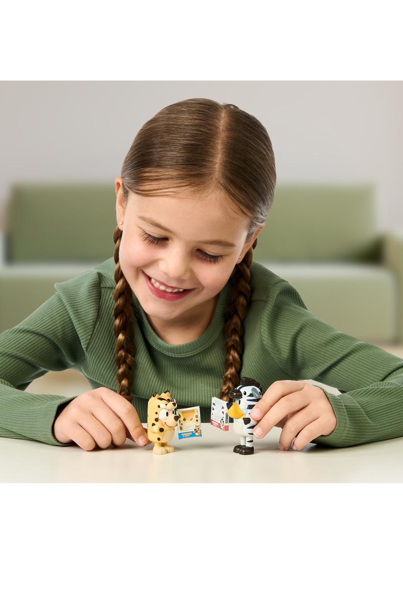 https://license-2-play.com/wholesale-toys/_admin/images/medium/med_17648_BLUEY_S11_FIG_2PK_ANIMAL_COSTUMES_LIFESTYLE_1x1_BG_01-min.jpg