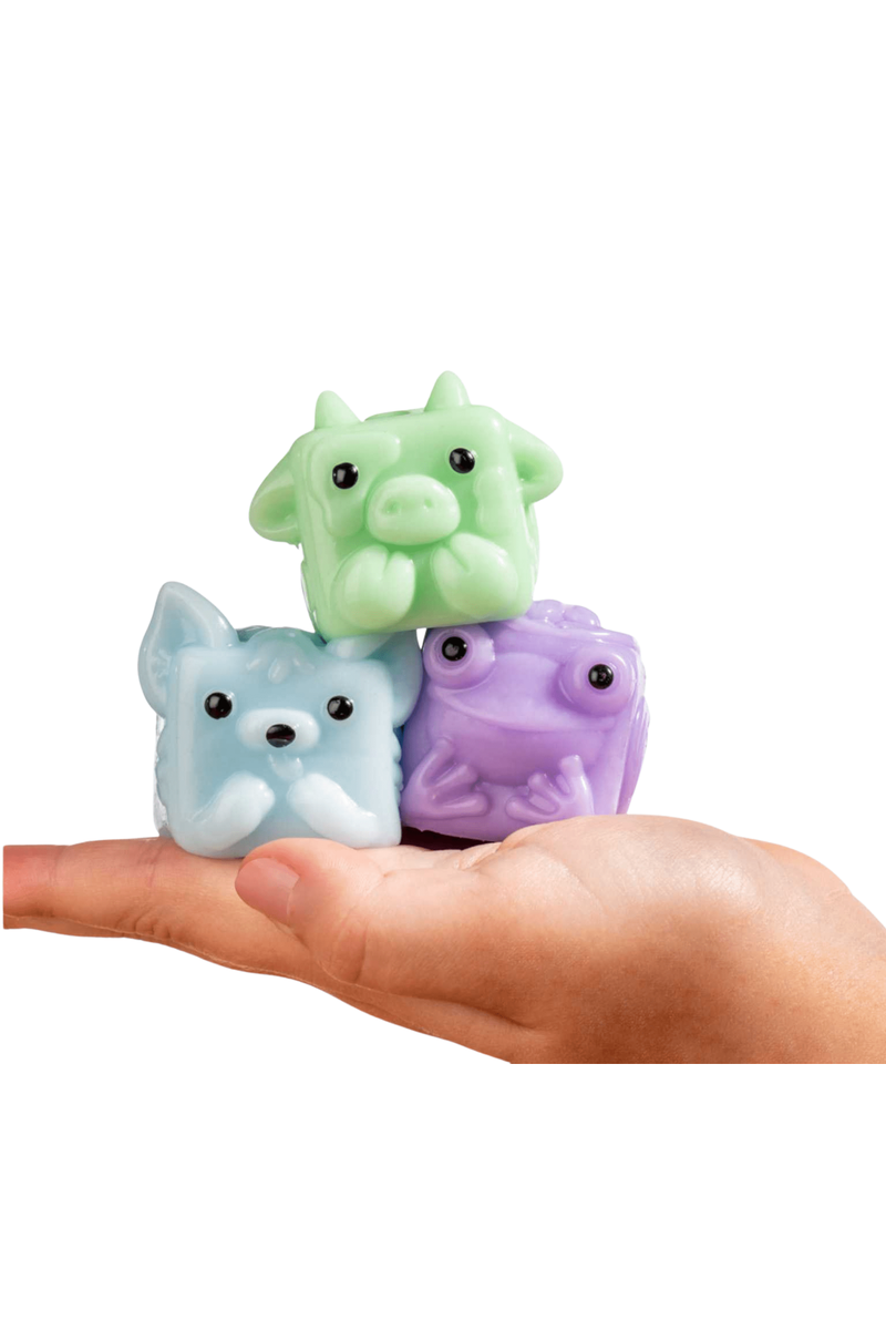 https://license-2-play.com/wholesale-toys/_admin/images/medium/med_MK-MINI-FPWO-3%20-%20Mushykinz%20Mystery%203%20pk%20OG%20(3)-min.png
